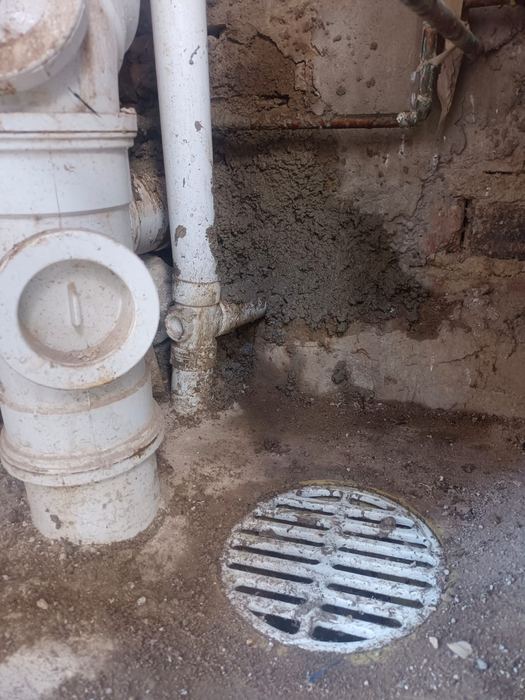Drain repair, inspection and drainage work