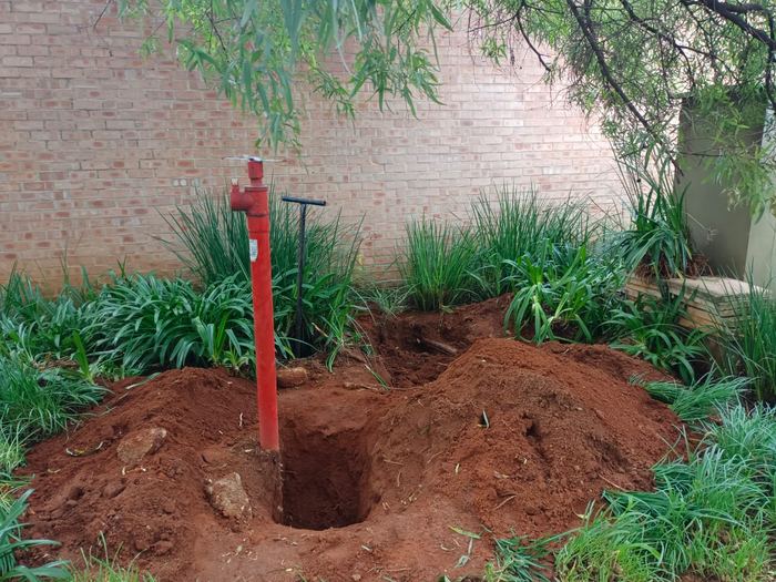 Emergency plumbing, leaks and urgent pipe repair work