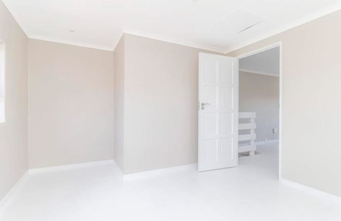 Painting and finishing work by I Plumb Plumbers