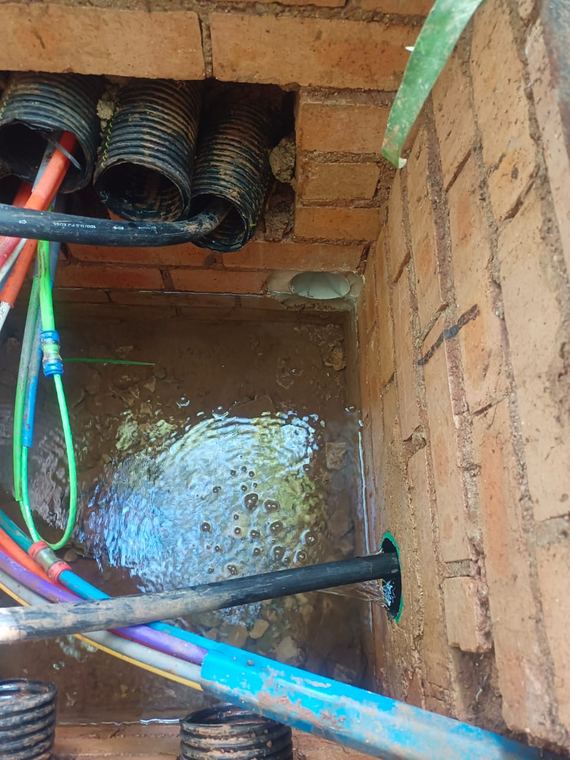 Emergency plumbing call-out for urgent water problems